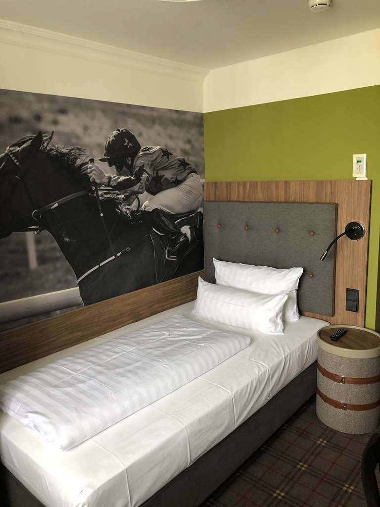 קלן The Ascot Hotel חדר תמונה